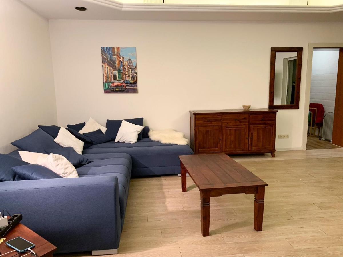 Grosse & Voll Ausgestattete Apartments, Studios, Doppelzimmer, Workspace, Parkplatz, Netflix, Prime & Schnelles Wifi In Ruhiger Lage Mit Garten Rudolstadt Ngoại thất bức ảnh