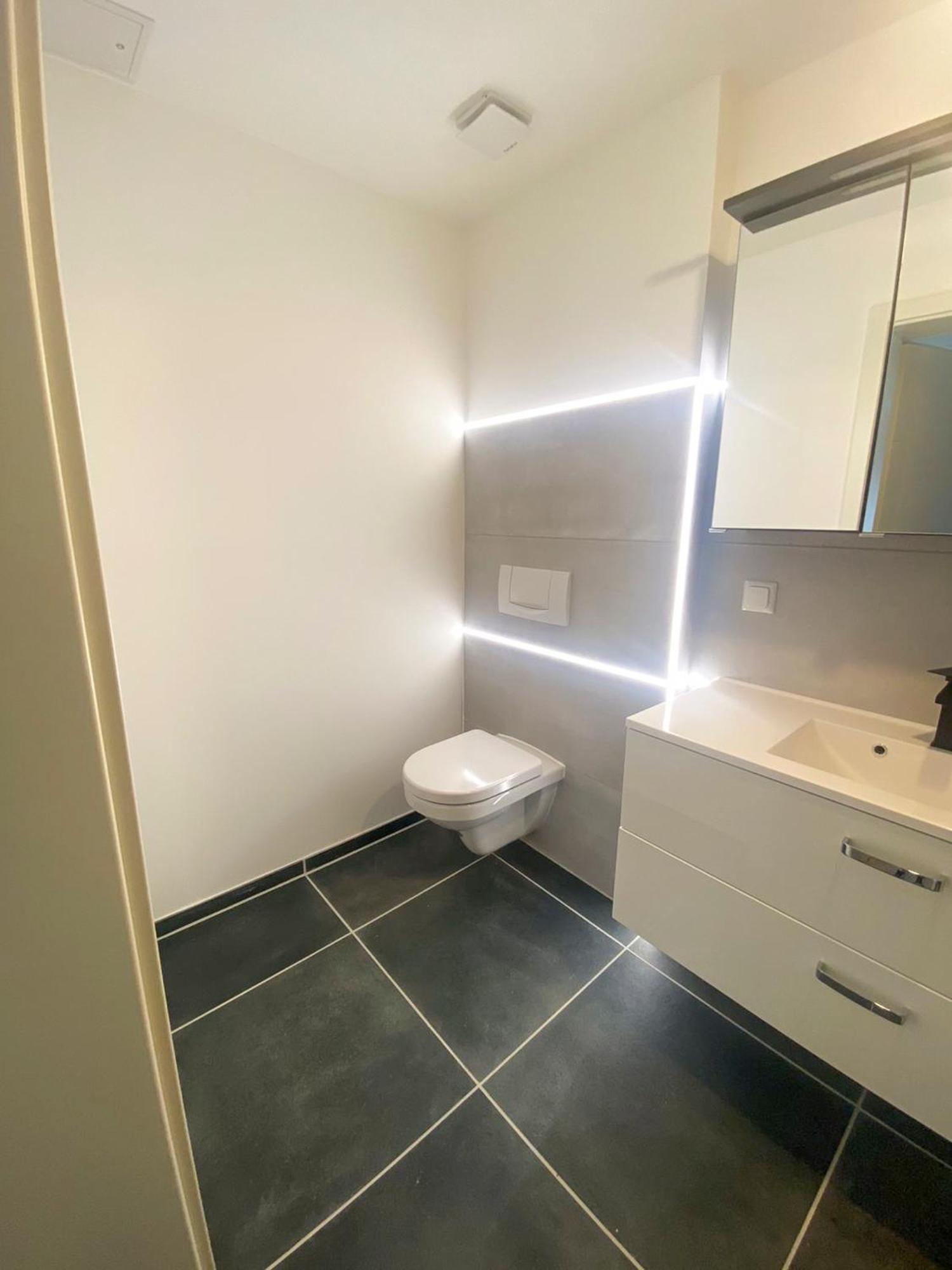 Grosse & Voll Ausgestattete Apartments, Studios, Doppelzimmer, Workspace, Parkplatz, Netflix, Prime & Schnelles Wifi In Ruhiger Lage Mit Garten Rudolstadt Ngoại thất bức ảnh